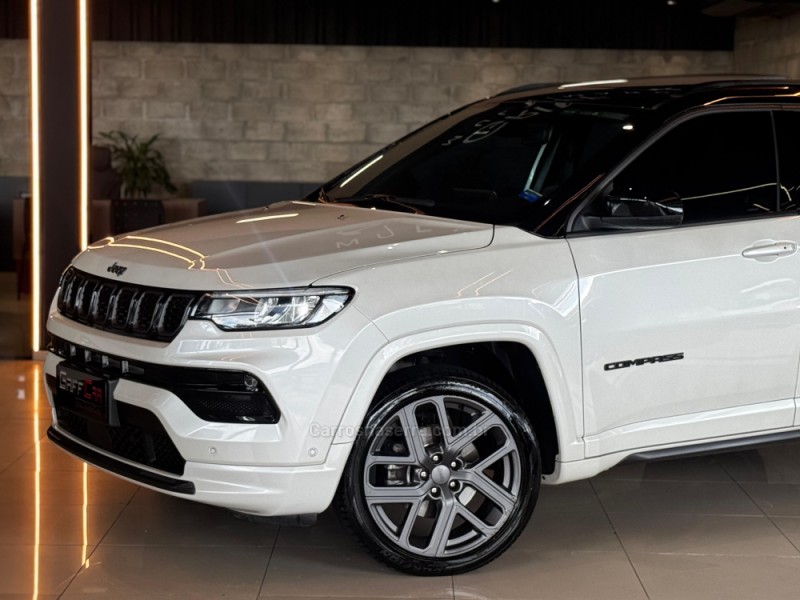 COMPASS 1.3 SERIE S T270 16V TURBO FLEX 4P AUTOMÁTICO - 2025 - DOIS IRMãOS