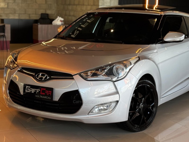 VELOSTER 1.6 16V GASOLINA 3P AUTOMÁTICO - 2013 - DOIS IRMãOS