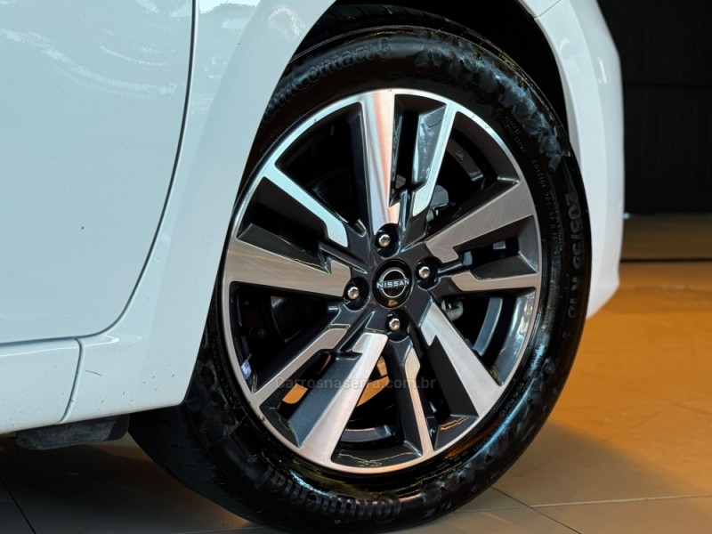 VERSA 1.6 ADVANCE 16V FLEX 4P AUTOMÁTICO - 2024 - DOIS IRMãOS