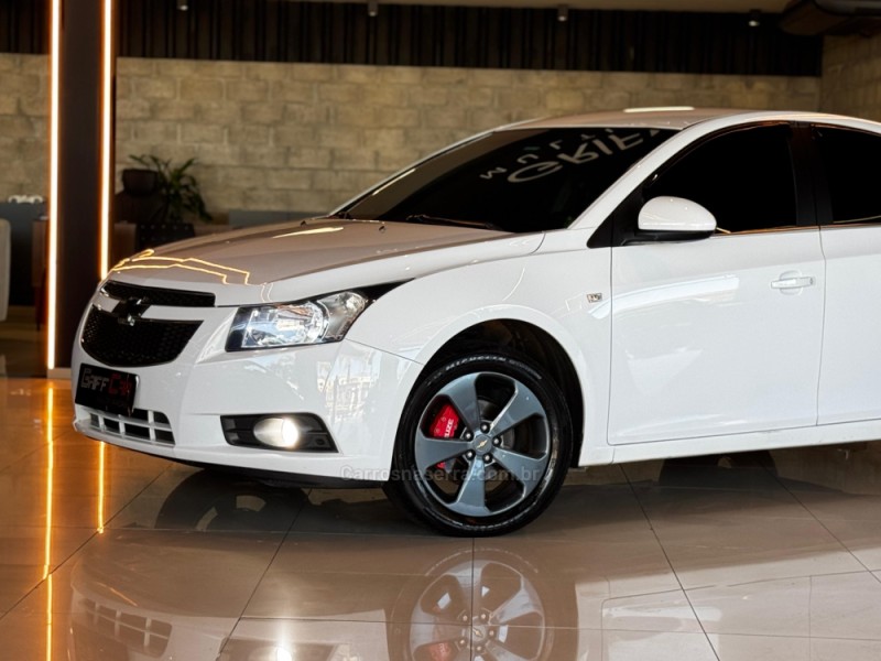 CRUZE 1.8 LT 16V FLEX 4P AUTOMÁTICO - 2013 - DOIS IRMãOS