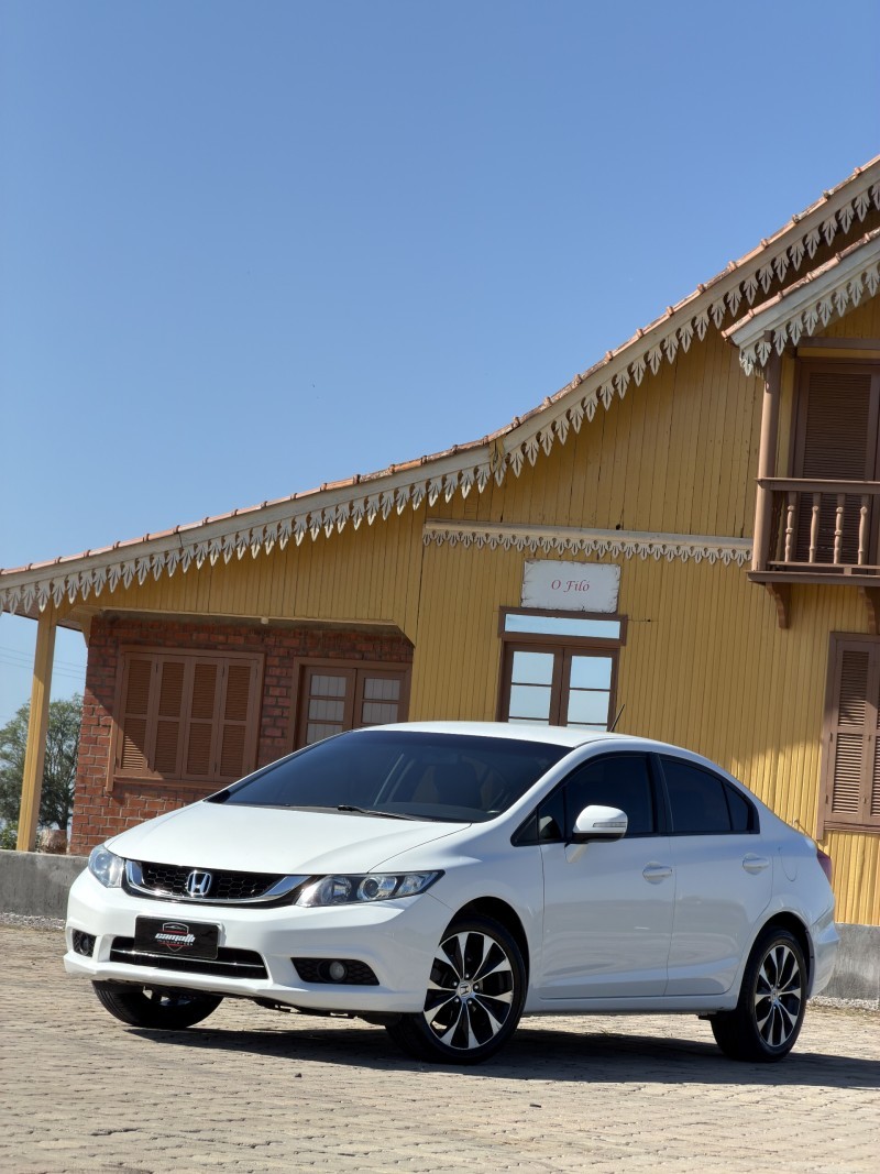 CIVIC 2.0 LXR 16V FLEX 4P AUTOMÁTICO - 2015 - ANTôNIO PRADO