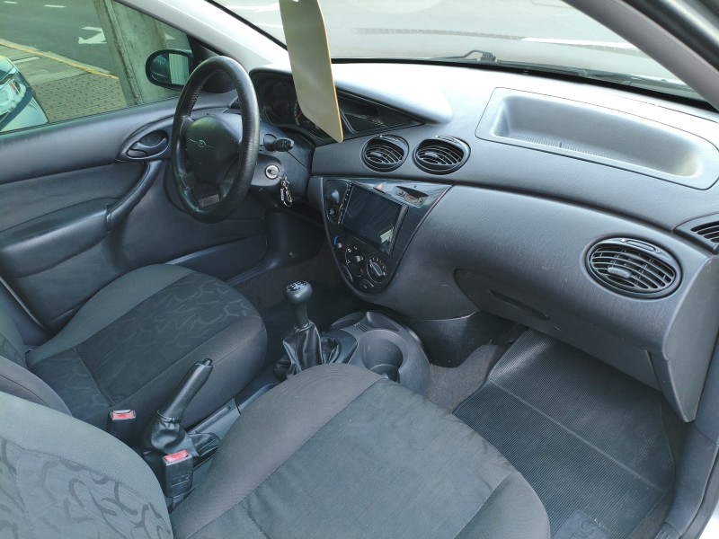 FOCUS 1.6 GL 8V FLEX 4P MANUAL - 2008 - BOM PRINCíPIO