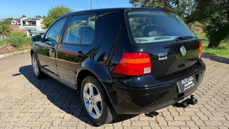 GOLF 1.6 SR GASOLINA 4P MANUAL - 2000 - DOIS IRMãOS