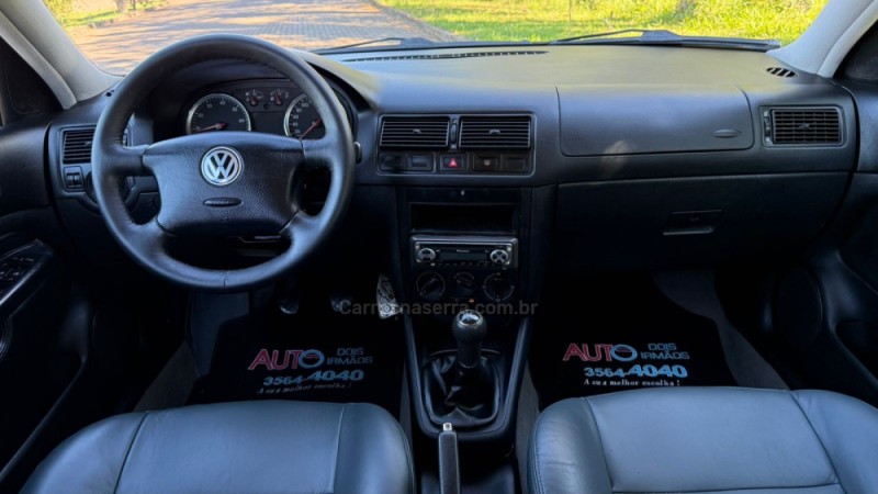 GOLF 1.6 SR GASOLINA 4P MANUAL - 2000 - DOIS IRMãOS