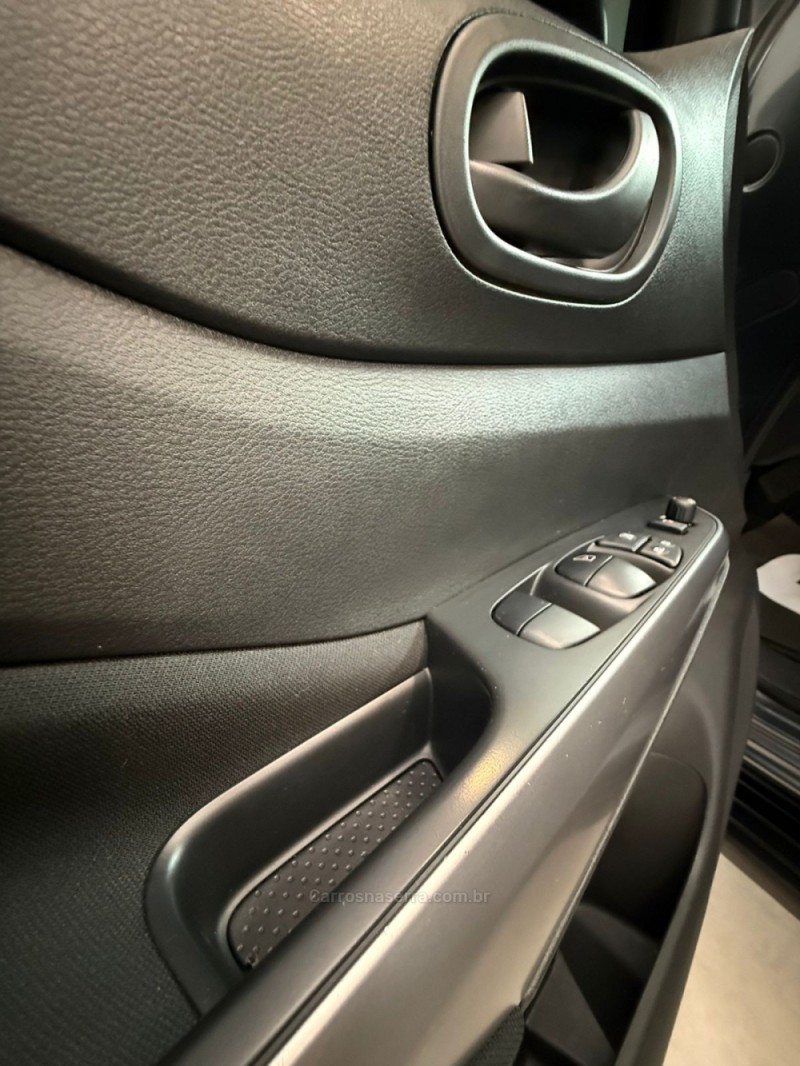 FRONTIER 2.3 ATTACK 4X4 CD BI-TURBO DIESEL 4P AUTOMÁTICO - 2025 - LAJEADO