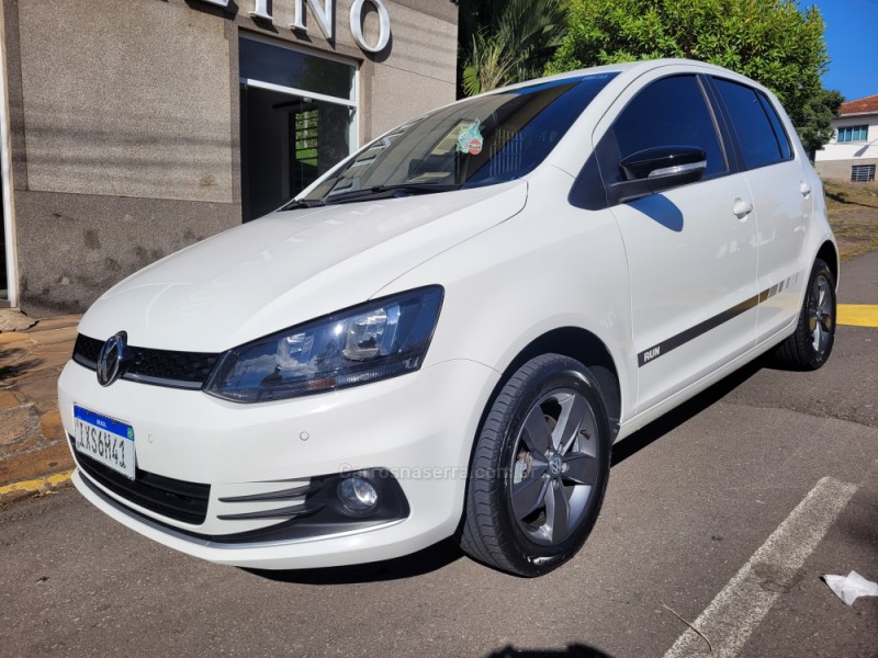 FOX 1.6 MSI RUN 8V FLEX 4P MANUAL - 2017 - FLORES DA CUNHA