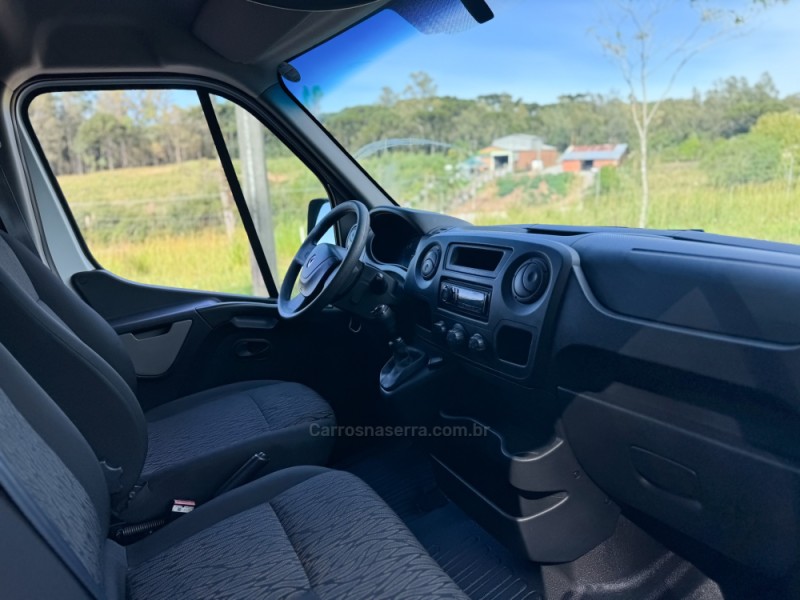 MASTER 2.3 FURGÃO L1H1 16V TURBO INTERCOOLER DIESEL 4P MANUAL - 2022 - CARLOS BARBOSA