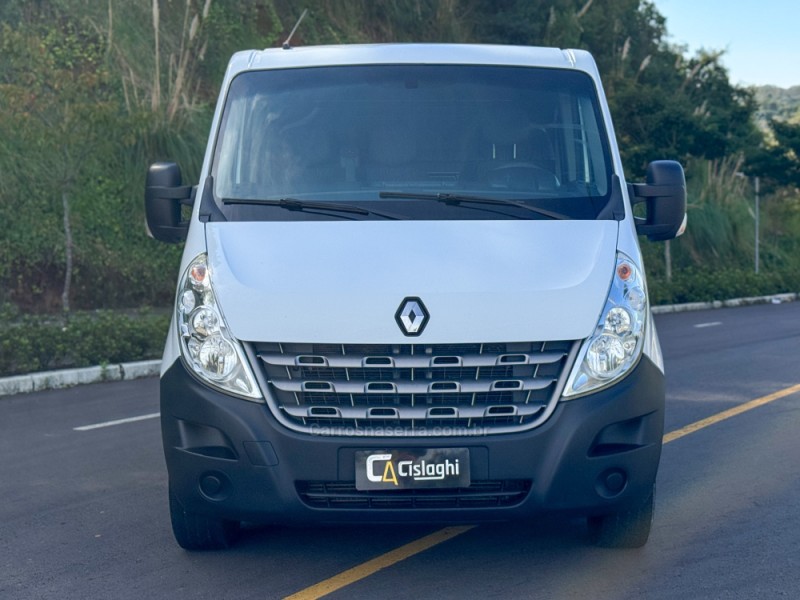 MASTER 2.3 FURGÃO L1H1 16V TURBO INTERCOOLER DIESEL 4P MANUAL - 2022 - CARLOS BARBOSA