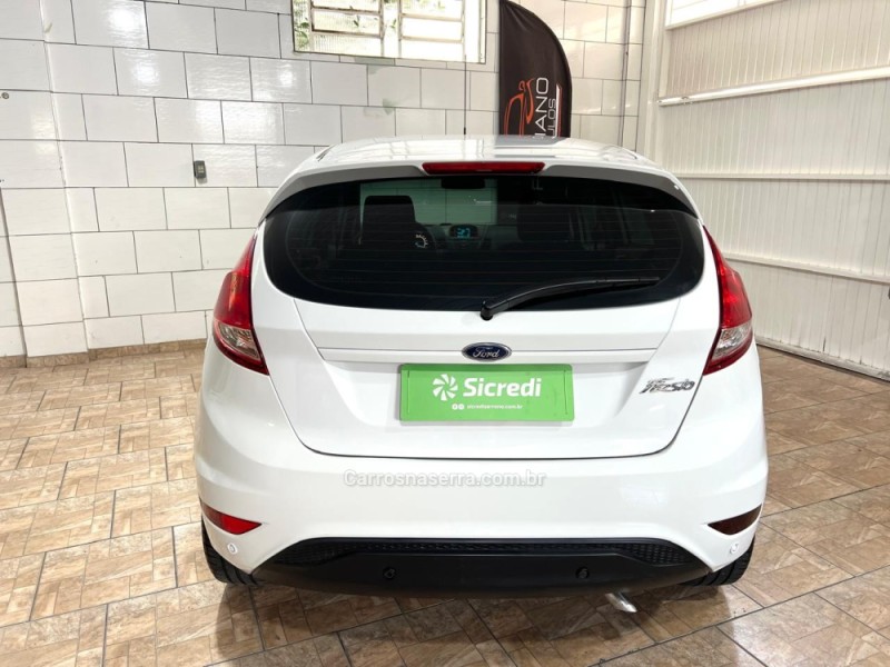 FIESTA 1.6 SE HATCH 16V FLEX 4P MANUAL - 2018 - BENTO GONçALVES