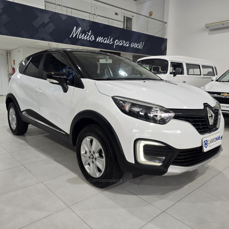CAPTUR 1.6 LIFE 16V FLEX 4P AUTOMÁTICO - 2019 - SANTA CRUZ DO SUL