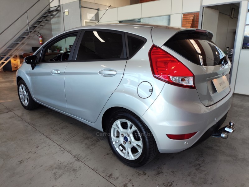 FIESTA 1.6 SEL HATCH 16V FLEX 4P AUTOMÁTICO - 2017 - TAQUARA