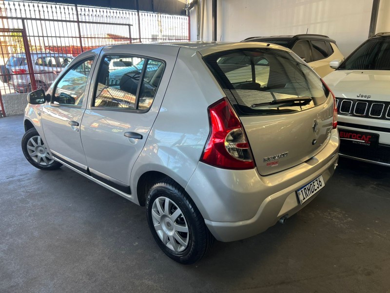 SANDERO 1.0 EXPRESSION 16V FLEX 4P MANUAL - 2011 - CAXIAS DO SUL