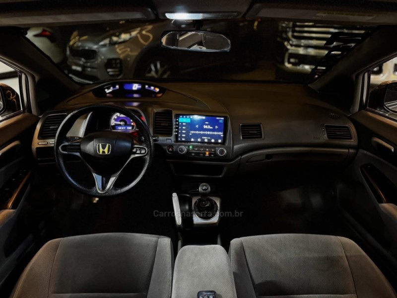 CIVIC 1.8 LXS 16V GASOLINA 4P MANUAL - 2010 - NOVO HAMBURGO