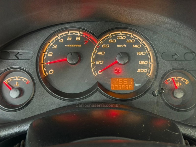 CLASSIC 1.0 MPFI LS 8V FLEX 4P MANUAL - 2014 - NOVA PRATA