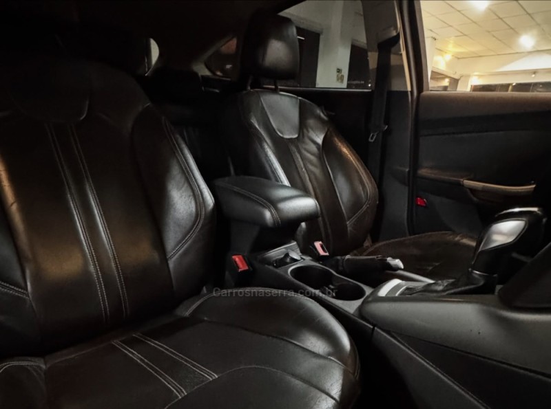 FOCUS 1.6 SE HATCH 16V FLEX 4P AUTOMÁTICO - 2014 - NOVO HAMBURGO