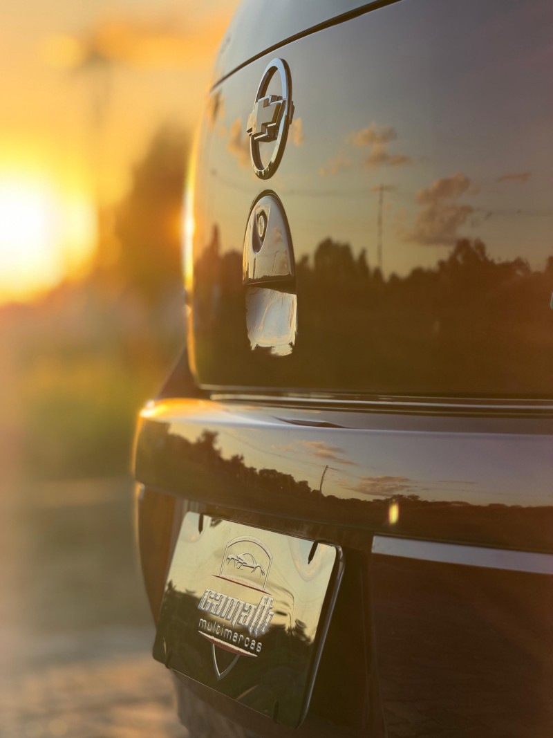 CORSA 1.4 MPFI MAXX 8V FLEX 4P MANUAL - 2010 - ANTôNIO PRADO