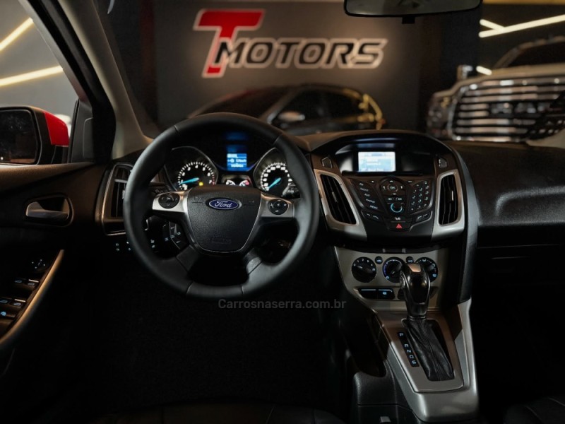 FOCUS 2.0 SE 16V FLEX 4P AUTOMÁTICO - 2014 - NOVO HAMBURGO
