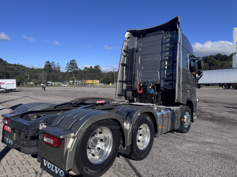 FH 500 GLOBETROTTER 6X2 - 2018 - FARROUPILHA
