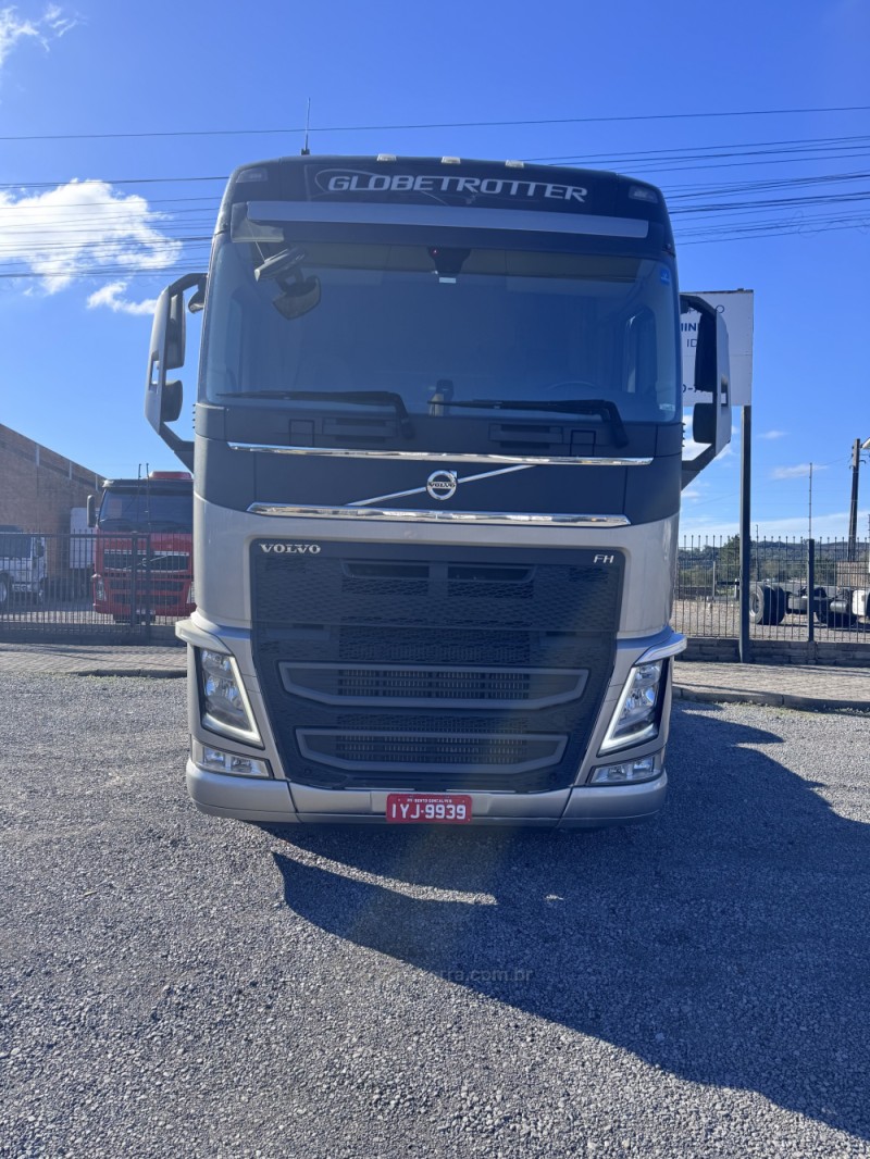FH 500 GLOBETROTTER 6X2 - 2018 - FARROUPILHA