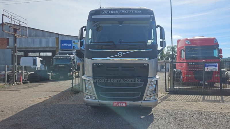 FH 500 GLOBETROTTER 6X2 - 2018 - FARROUPILHA