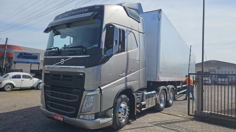 FH 500 GLOBETROTTER 6X2 - 2018 - FARROUPILHA