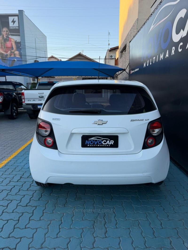 SONIC 1.6 LT 16V FLEX 4P MANUAL - 2013 - ESTâNCIA VELHA