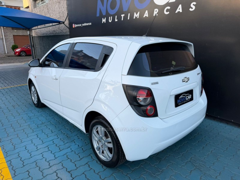 SONIC 1.6 LT 16V FLEX 4P MANUAL - 2013 - ESTâNCIA VELHA