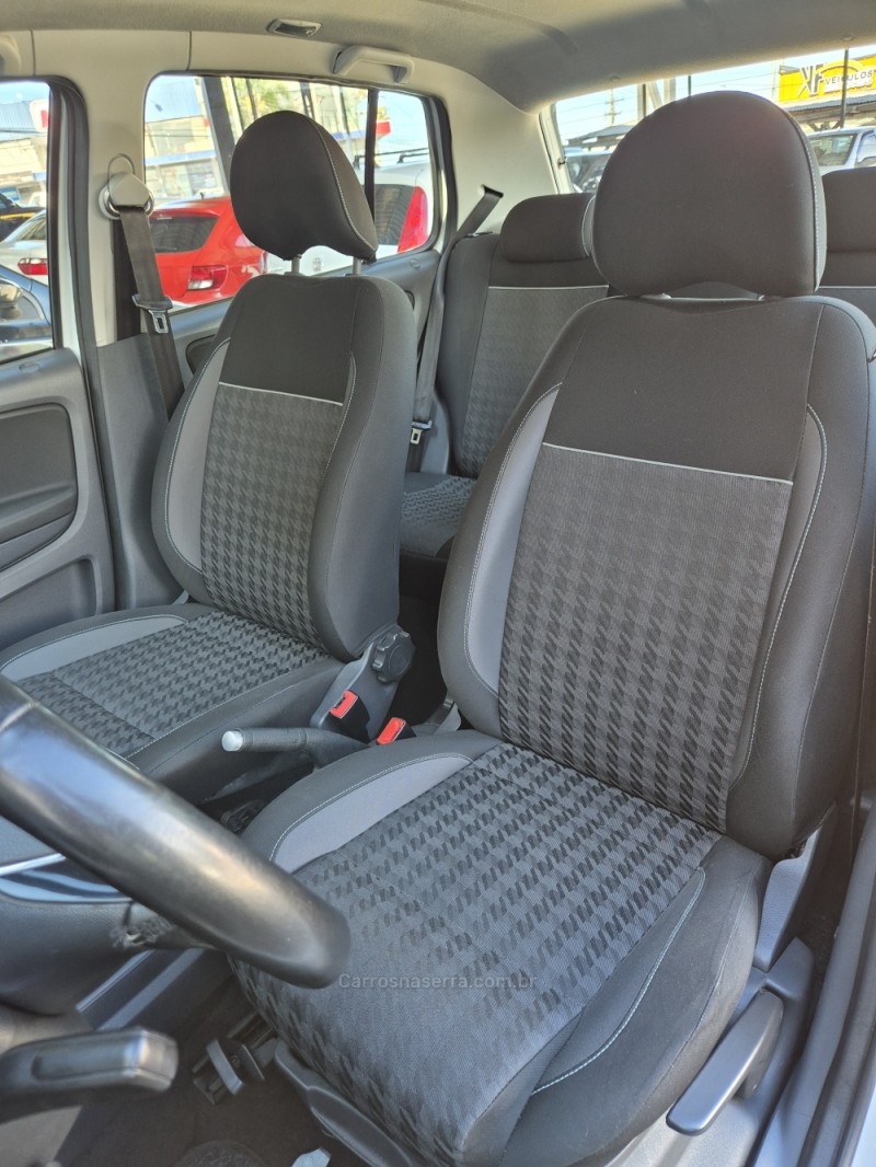 FOX 1.6 COMFORTLINE 8V FLEX 4P MANUAL - 2018 - CAXIAS DO SUL