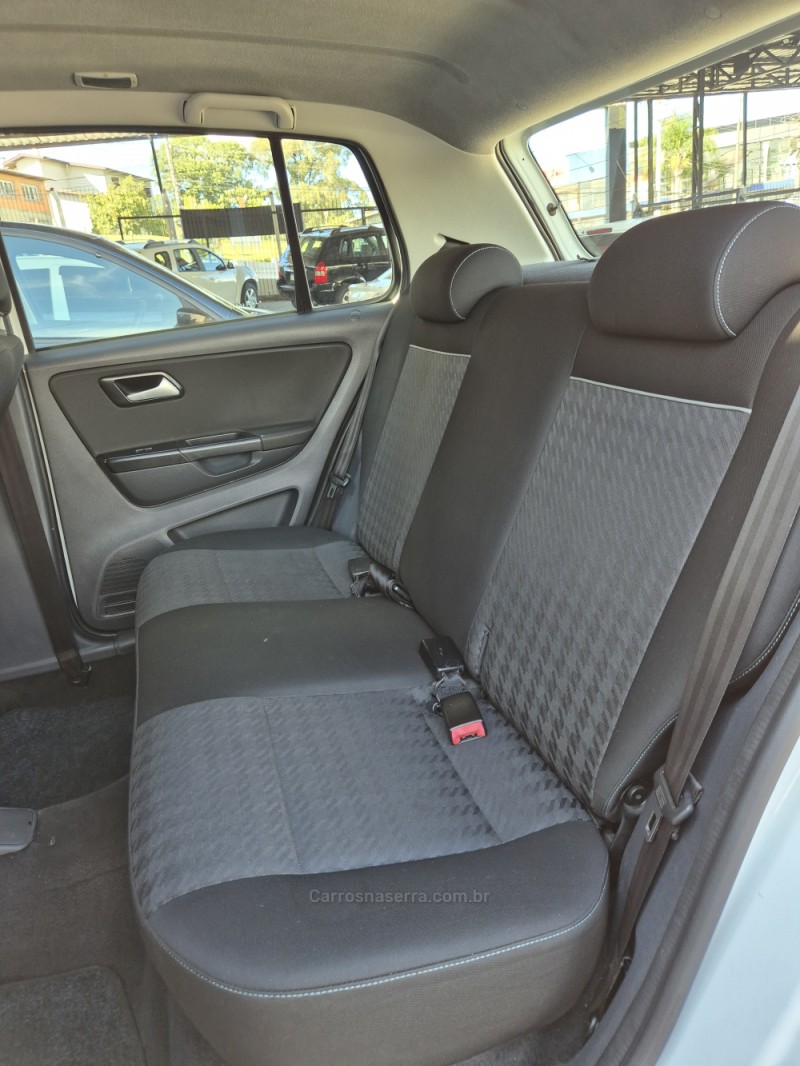 FOX 1.6 COMFORTLINE 8V FLEX 4P MANUAL - 2018 - CAXIAS DO SUL