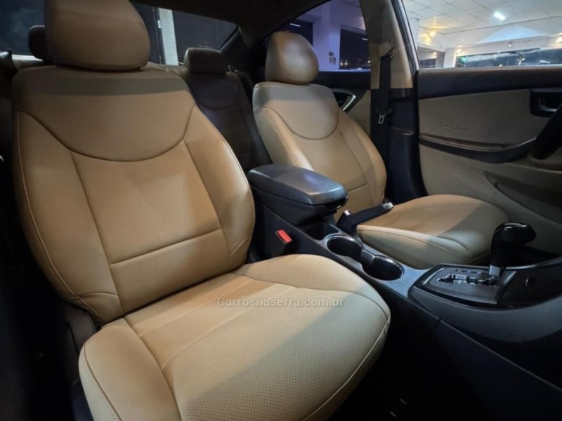 ELANTRA 1.8 GLS 16V GASOLINA 4P AUTOMÁTICO - 2013 - NOVO HAMBURGO