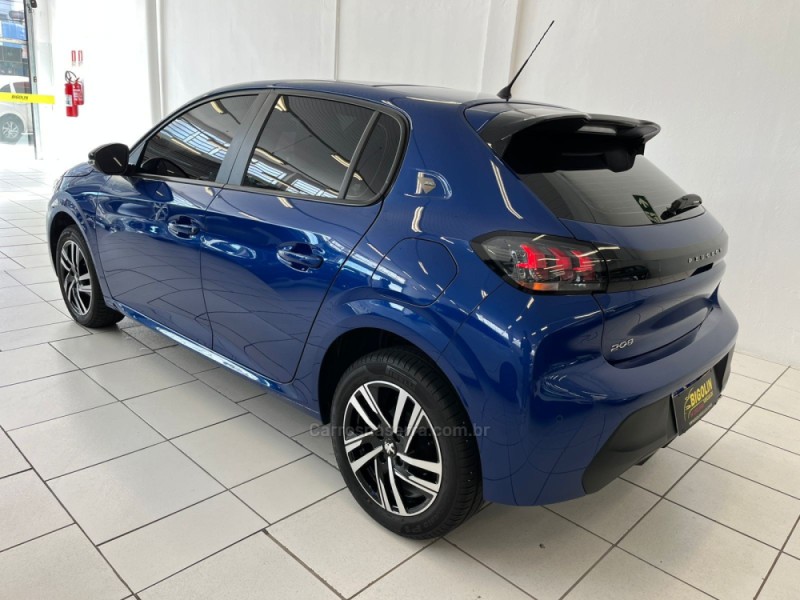 208 1.6 16V ROADTRIP FLEX 4P AUTOMÁTICO - 2024 - BENTO GONçALVES