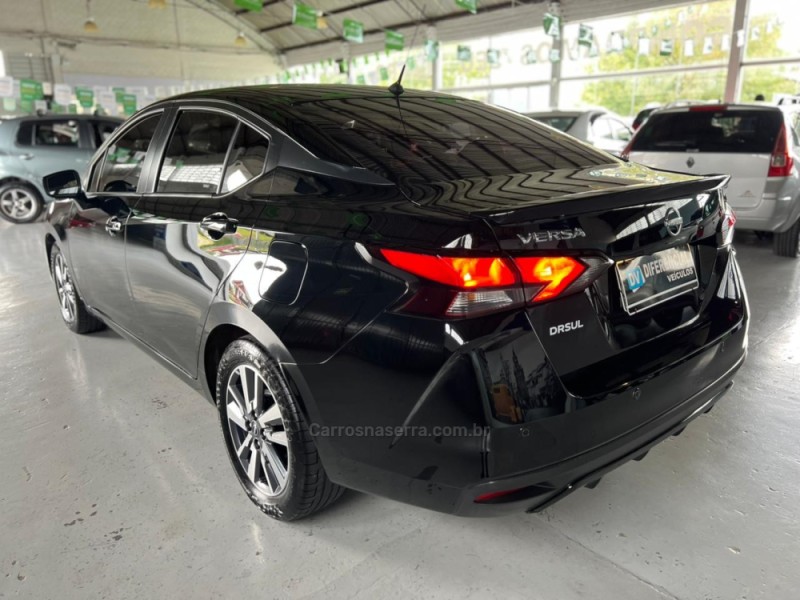 VERSA 1.6 SR 16V FLEX 4P AUTOMÁTICO - 2025 - CAXIAS DO SUL