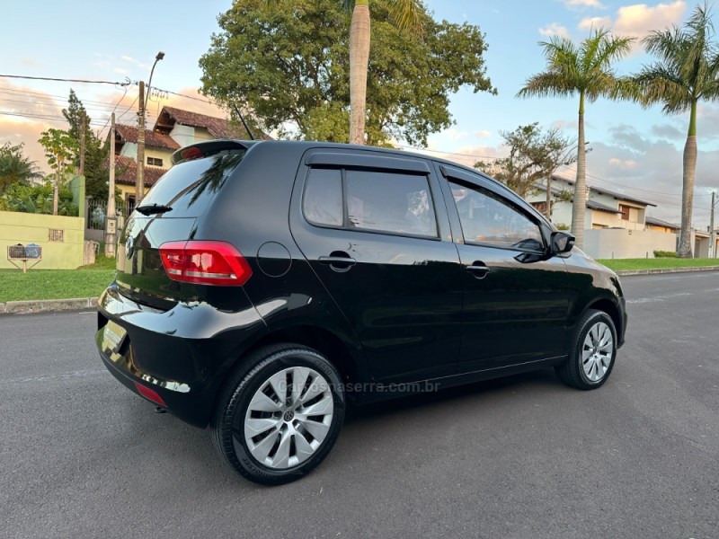 FOX 1.0 MI TREND 8V FLEX 4P MANUAL - 2015 - SãO LEOPOLDO