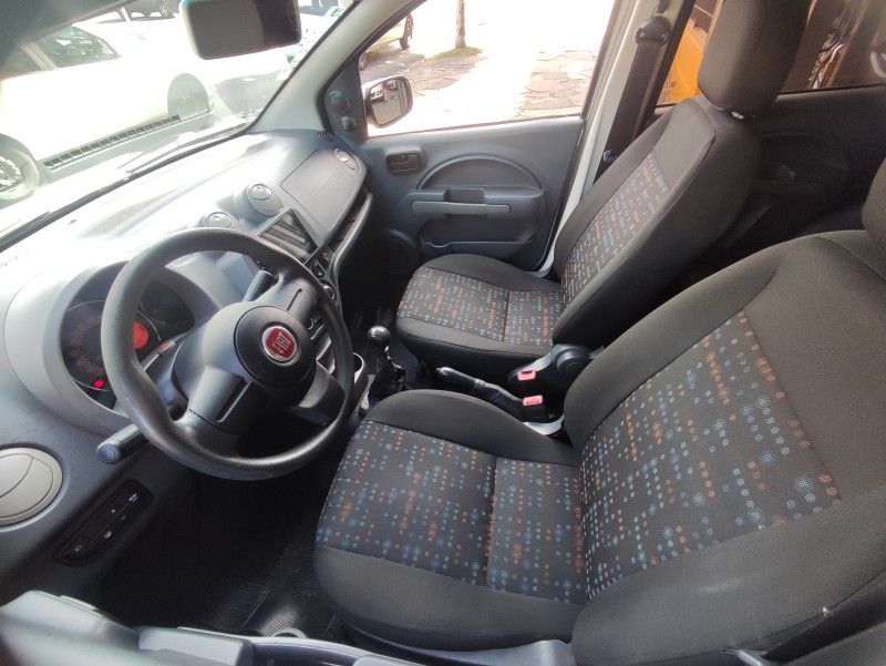 UNO 1.0 EVO VIVACE 8V FLEX 4P MANUAL - 2014 - CAXIAS DO SUL