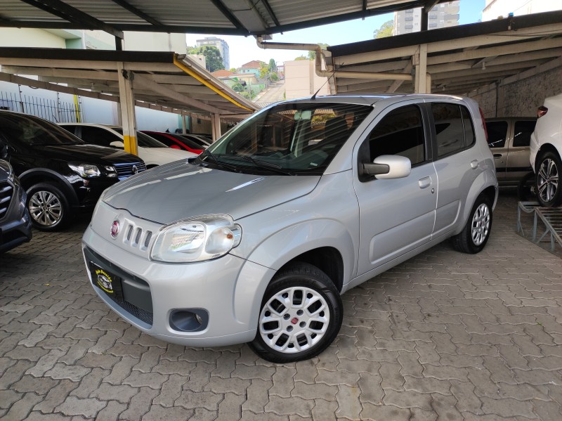 UNO 1.0 EVO VIVACE 8V FLEX 4P MANUAL - 2014 - CAXIAS DO SUL