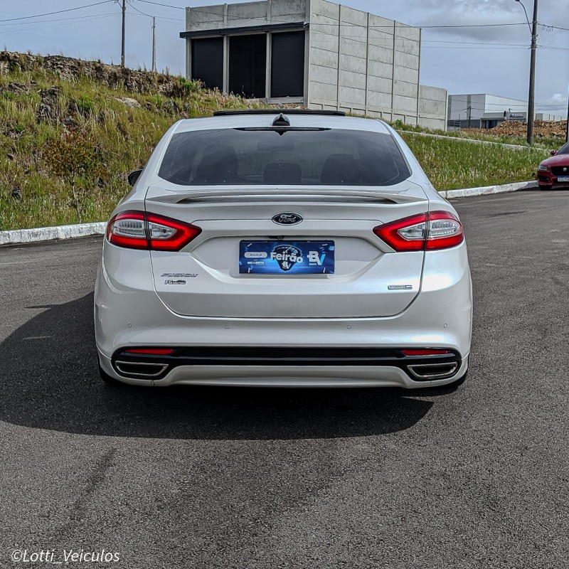 FUSION 2.0 TITANIUM PLUS 16V GASOLINA 4P AUTOMÁTICO - 2013 - FARROUPILHA