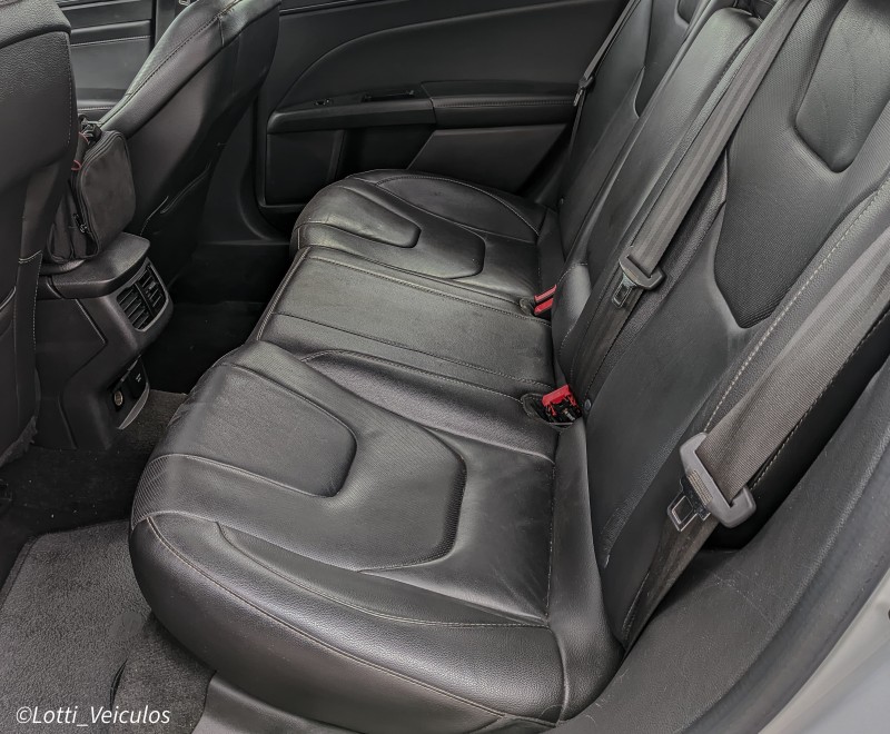 FUSION 2.0 TITANIUM PLUS 16V GASOLINA 4P AUTOMÁTICO - 2013 - FARROUPILHA