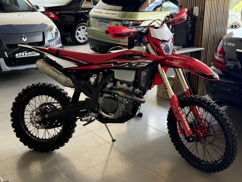 250 rxi r  2026 caxias do sul