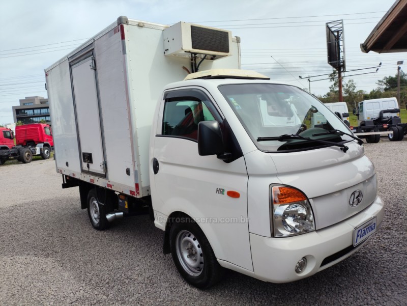 hr 2.5 tci hd longo sem cacamba 4x2 8v 97cv turbo intercooler diesel 2p manual 2012 garibaldi