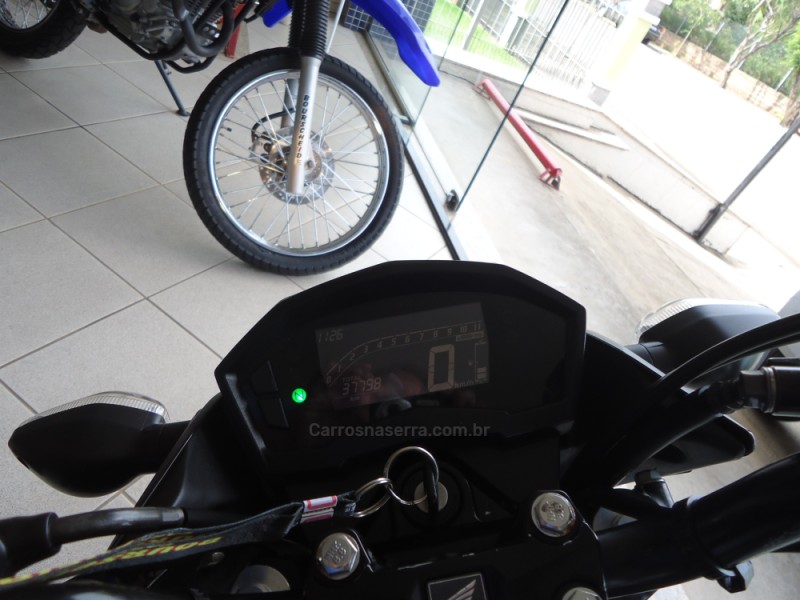 CB 250F TWISTER CBS - 2018 - SANTA CLARA DO SUL