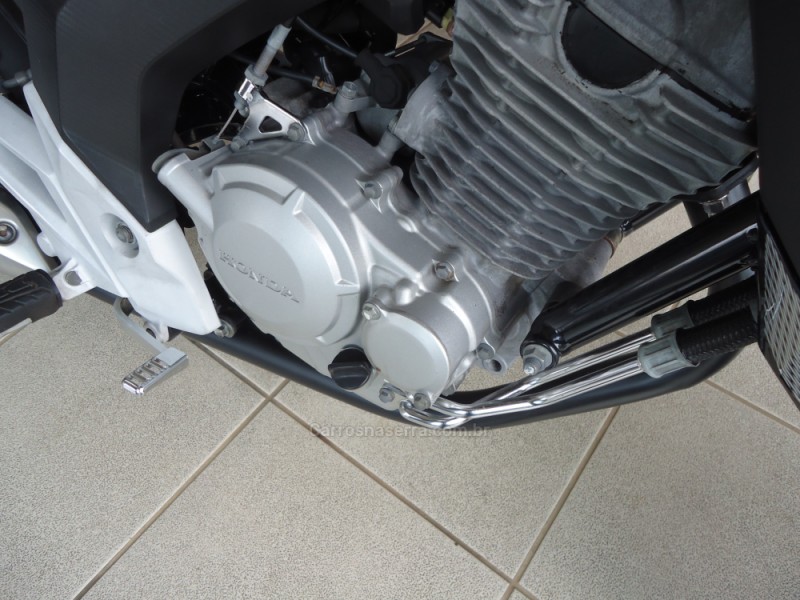 CB 250F TWISTER CBS - 2018 - SANTA CLARA DO SUL