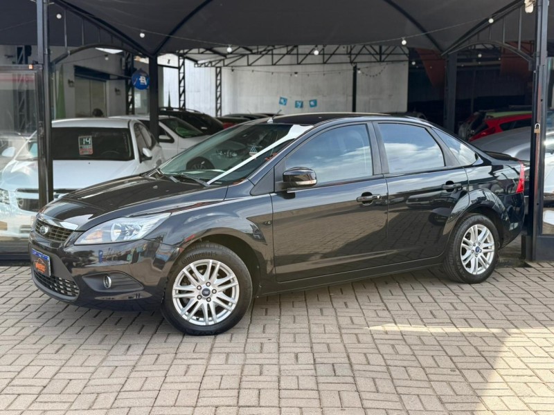 focus 2.0 glx sedan 16v flex 4p manual 2013 lagoa vermelha