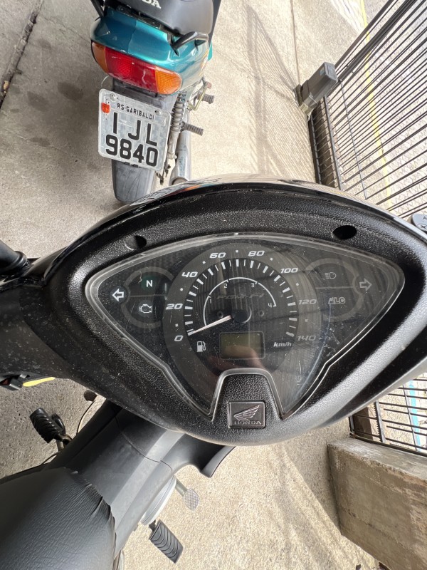 BIZ 125 ES - 2011 - GARIBALDI