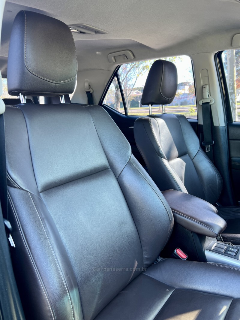 HILUX SW4 2.8 SRX 4X4 7 LUGARES 16V TURBO INTERCOOLER DIESEL 4P AUTOMÁTICO - 2018 - BENTO GONçALVES