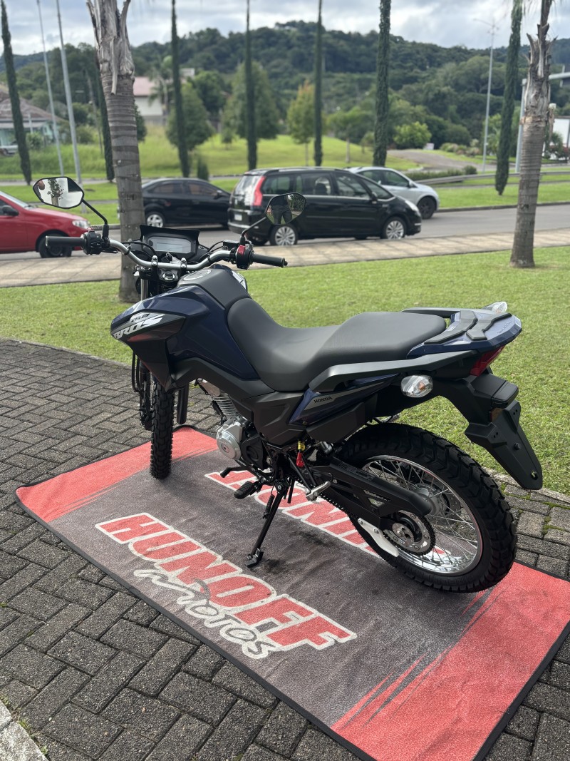 NXR 160 BROS ESDD - 2026 - FELIZ