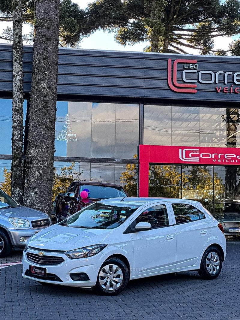 ONIX 1.0 MPFI LT 8V FLEX 4P MANUAL - 2019 - CANELA