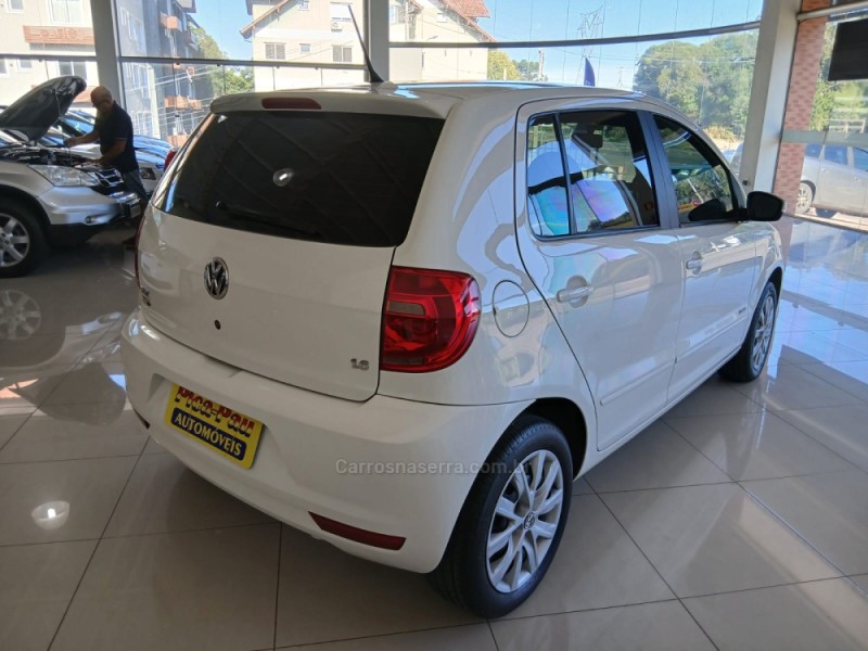 FOX 1.6 MI ITREND 8V FLEX 4P MANUAL - 2013 - NOVA PETRóPOLIS