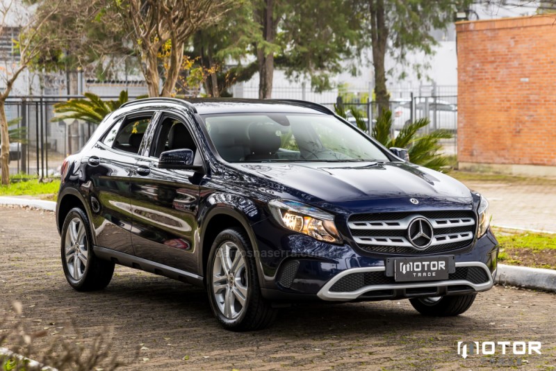 GLA 200 1.6 CGI STYLE 16V TURBO FLEX 4P AUTOMÁTICO - 2018 - PORTO ALEGRE