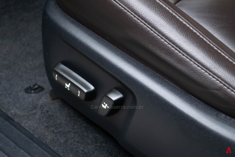 HILUX SW4 2.8 SRX 4X4 16V TURBO INTERCOOLER DIESEL 4P AUTOMÁTICO - 2019 - GARIBALDI