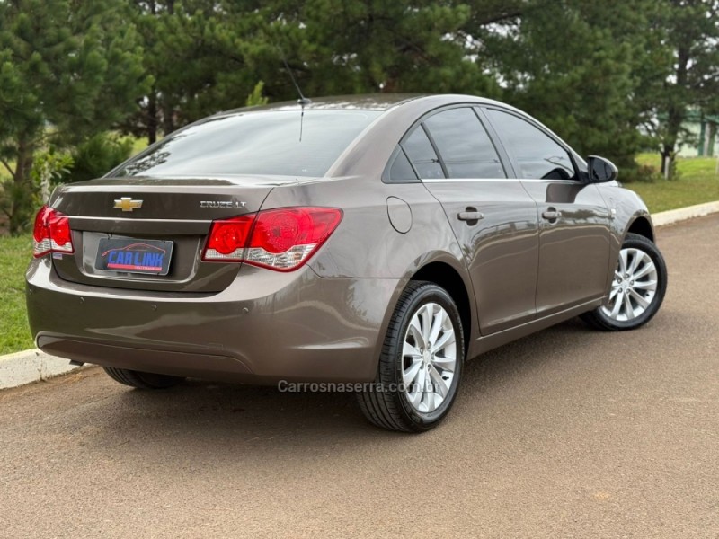 CRUZE 1.8 LT 16V FLEX 4P AUTOMÁTICO - 2016 - VACARIA